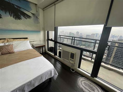 Condominium for rent makati long term .